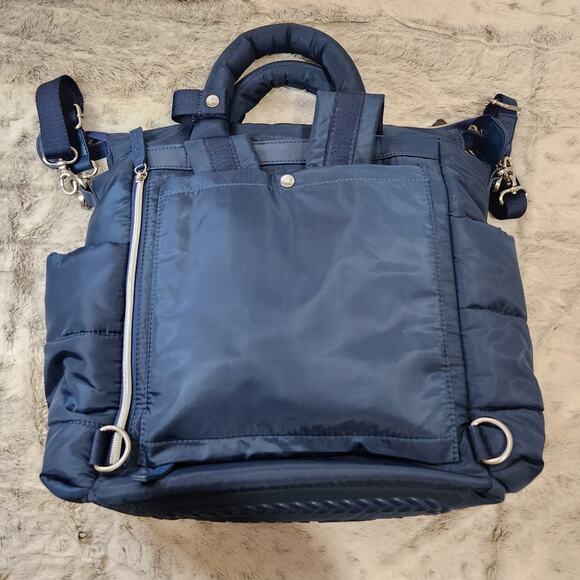 NWT Itzy Ritzy Chic Blue Puffer Dream Convertible Baby Diaper Bag - Picture 4 of 9